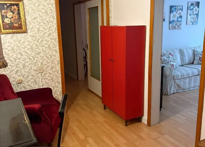 Busacchi, By Short Holidays