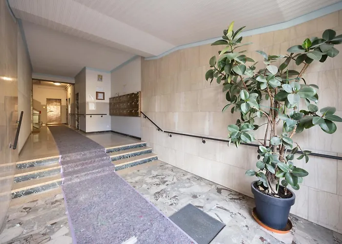 Busacchi, By Short Holidays Apartment *